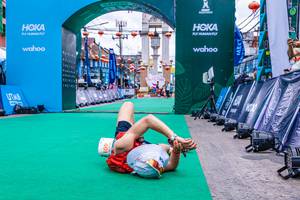 BIB: 401, 186
                            <button type="button" onclick="openModal(21759593)" class="btn btn-primary btn-sm float-right btn-popup" data-toggle="modal" data-target=".modal-high-quality">
                        <i class="fas fa-shopping-cart"></i> Add to Cart
                    </button>
                                            <button type="button" onclick="isThisMe(21759593, true)" class="btn btn-success btn-sm float-right btn-popup btn-isme hidden" data-toggle="tooltip" data-placement="bottom" title="นี่คือรูปของคุณใช่ไหม คลิกที่นี่เพื่อเอาเข้าอัลบั้ม">
                        <i class="fas fa-plus"></i> Add to album
                    </button>
                    <button type="button" onclick="isThisMe(21759593, false)" class="btn btn-warning btn-sm float-right btn-popup btn-isnotme hidden">
                        <i class="fas fa-ban"></i> Remove from album
                    </button>